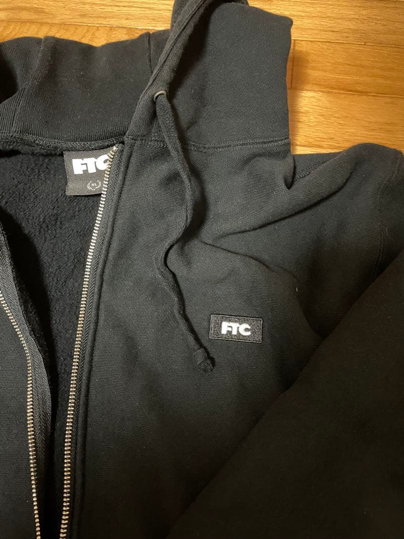 L*)様 【FTC】 ジップアップパーカー　XL