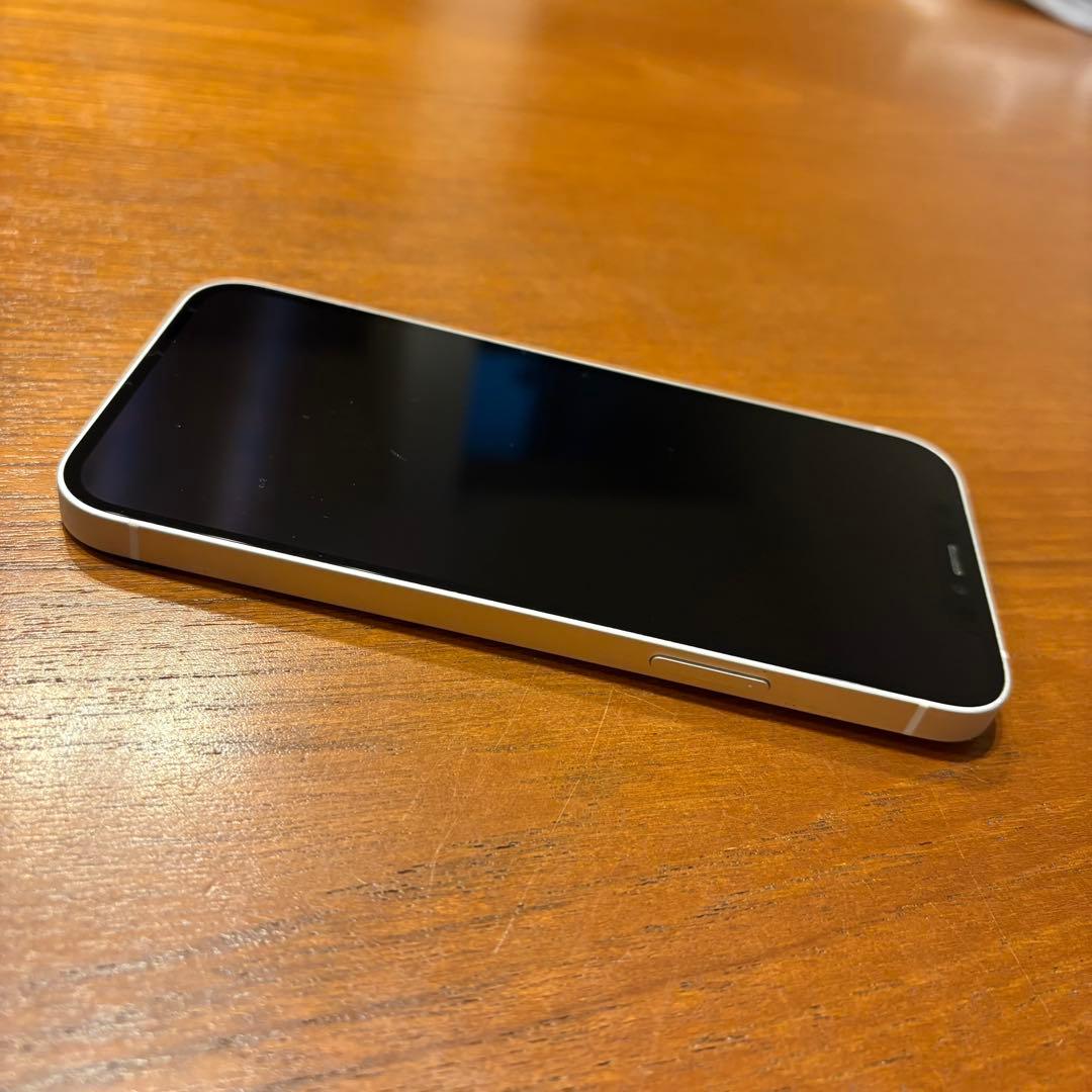 【状態良好】iPhone 12 ホワイト 64G バッテリー77% au購入品