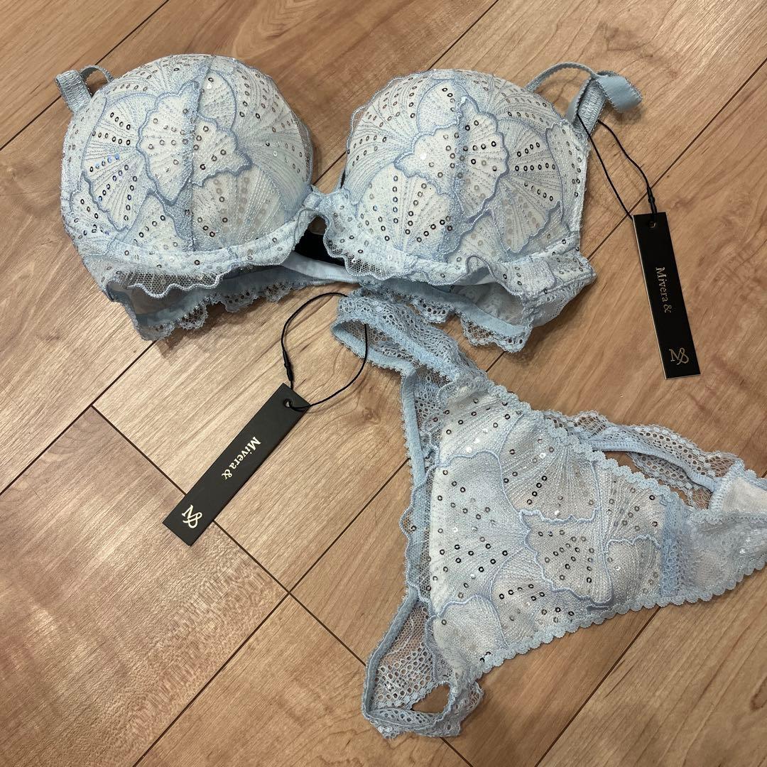 Mivera＆　ミヴェラアンド　ブルー　ブラ＆Tバック　E70 みゆう