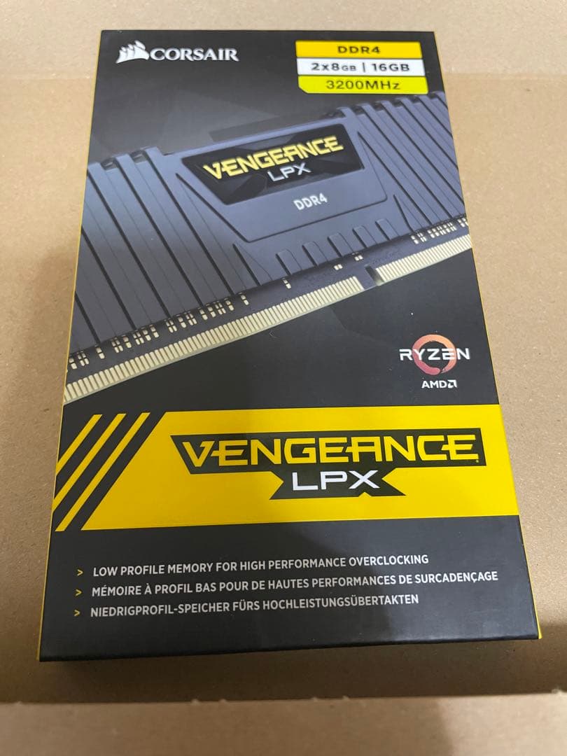 CORSAIR DDR4 3200MHz メモリ 16GB [8GB×2枚]