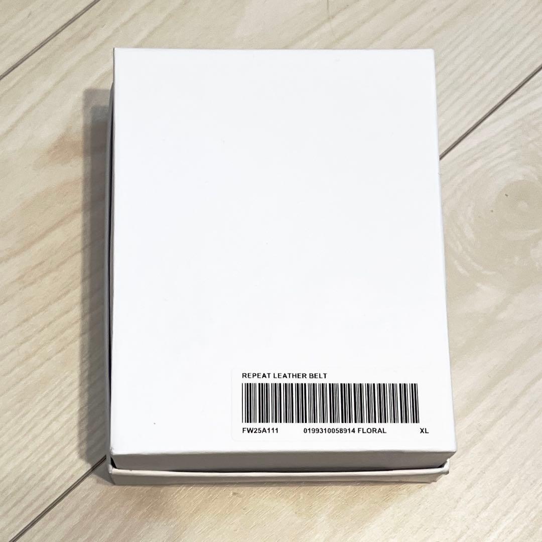 ぼ*じ様 【新品•未使用】Supreme Repeat Leather Belt