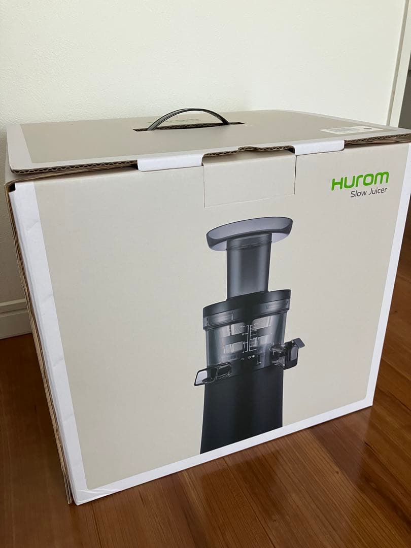 新品未使用　ヒューロム　スロージューサーマットブラック　H-AA