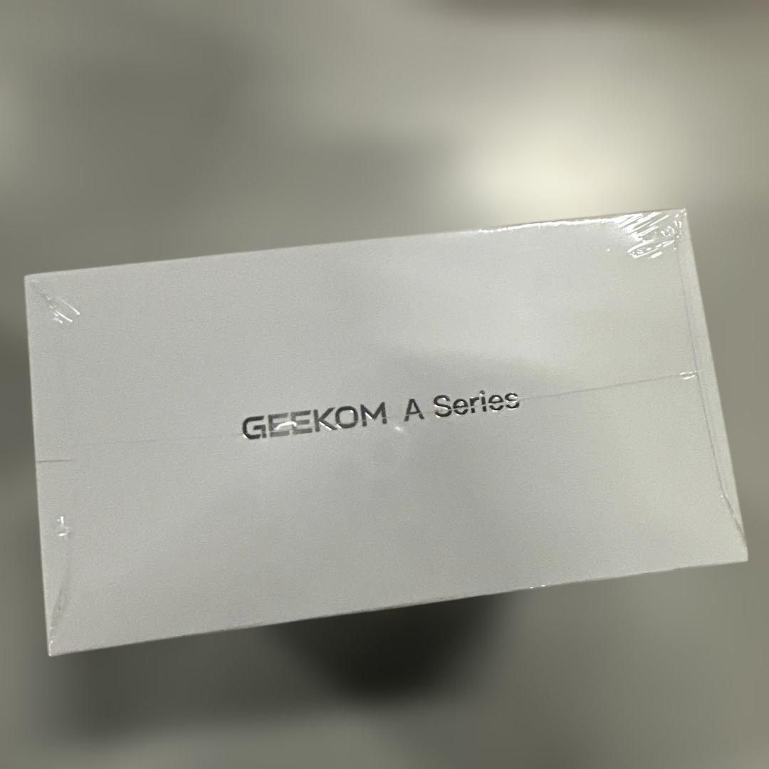 未開封　GEEKOM A6 ミニPC AMD Ryzen 7 6800H 1TB