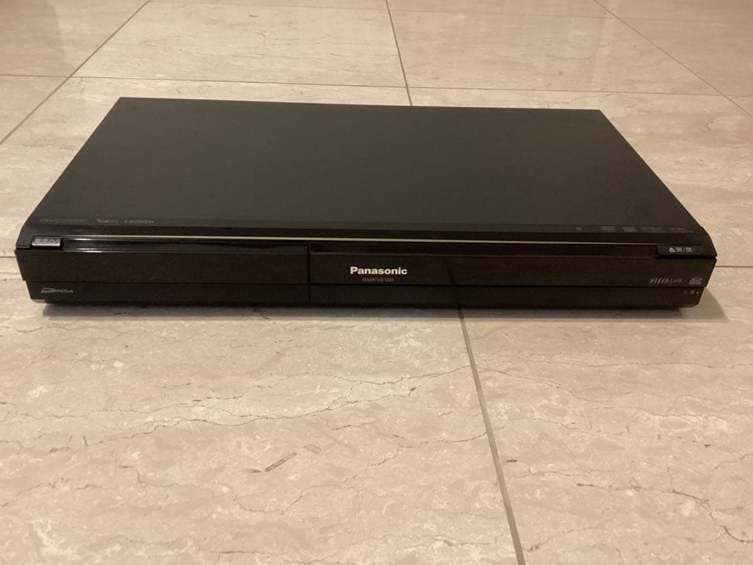 【美品】Panasonic DMR-XE100 DVDレコーダー
