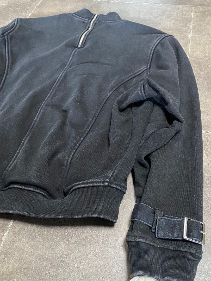 Tanaka Daisukeスウェットトップス