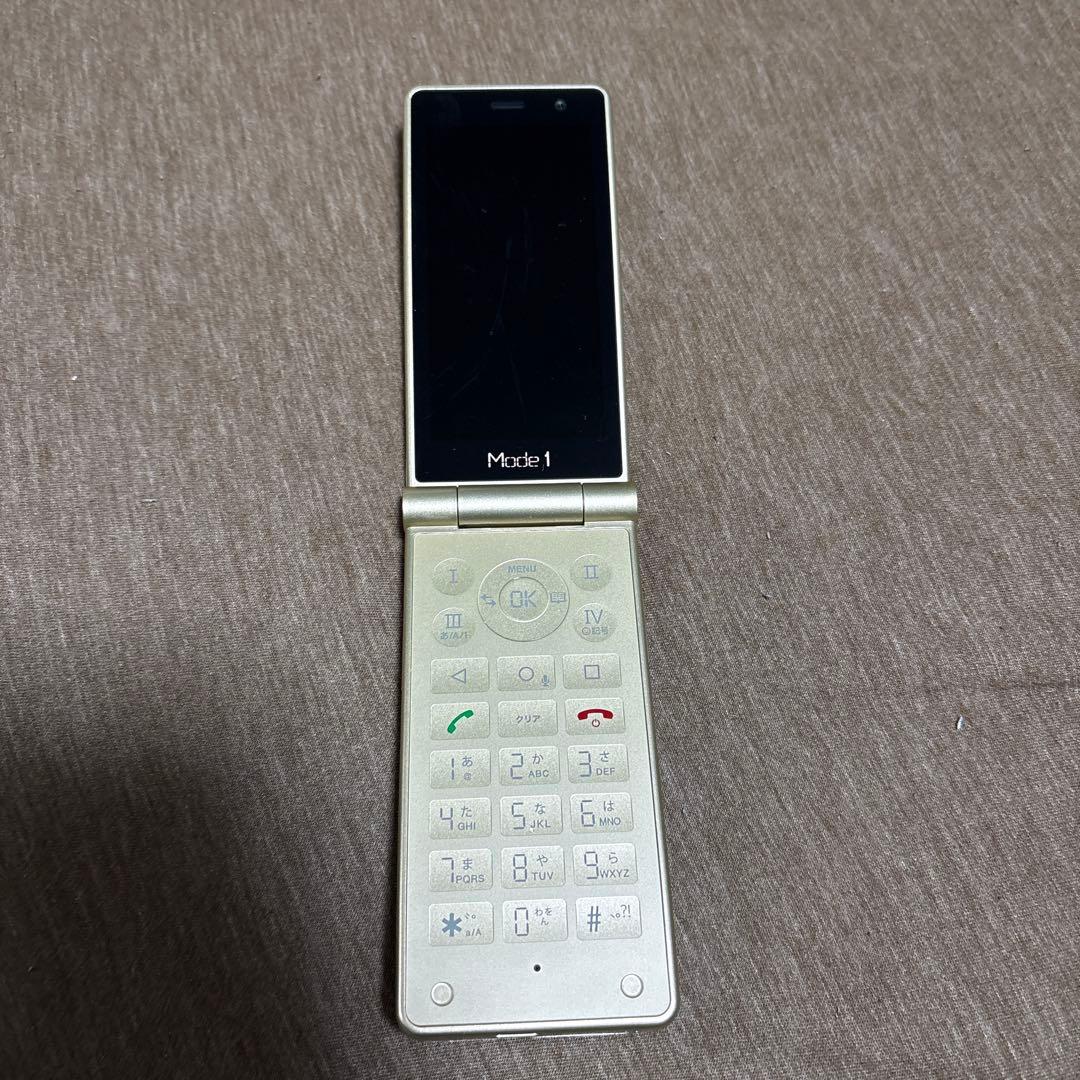 【ほぼ新品】Mode1 RETROⅡ ガラケー型スマホ　simフリー