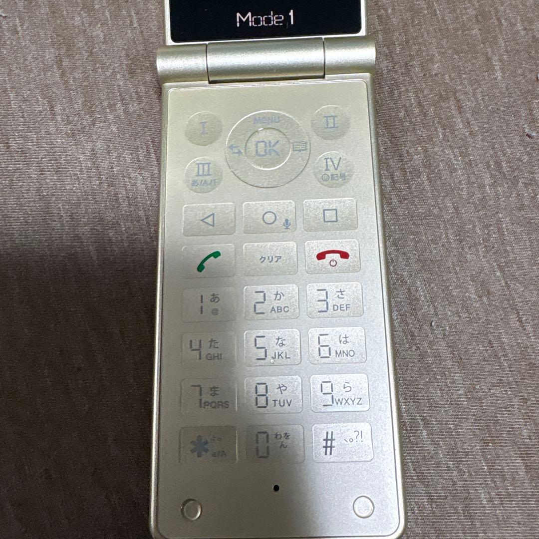 【ほぼ新品】Mode1 RETROⅡ ガラケー型スマホ　simフリー