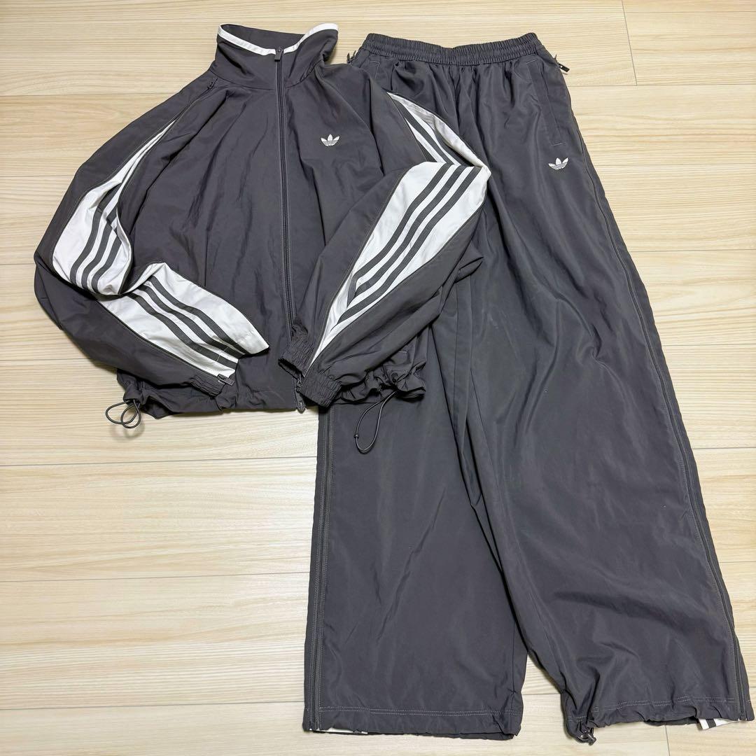 【美品✨】 アディダス アディレニウム シーズン3 セットアップ グレー