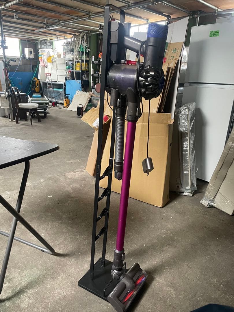 ダイソン V6 trigger+ ハンディクリーナー パープル+掃除機掛けもの