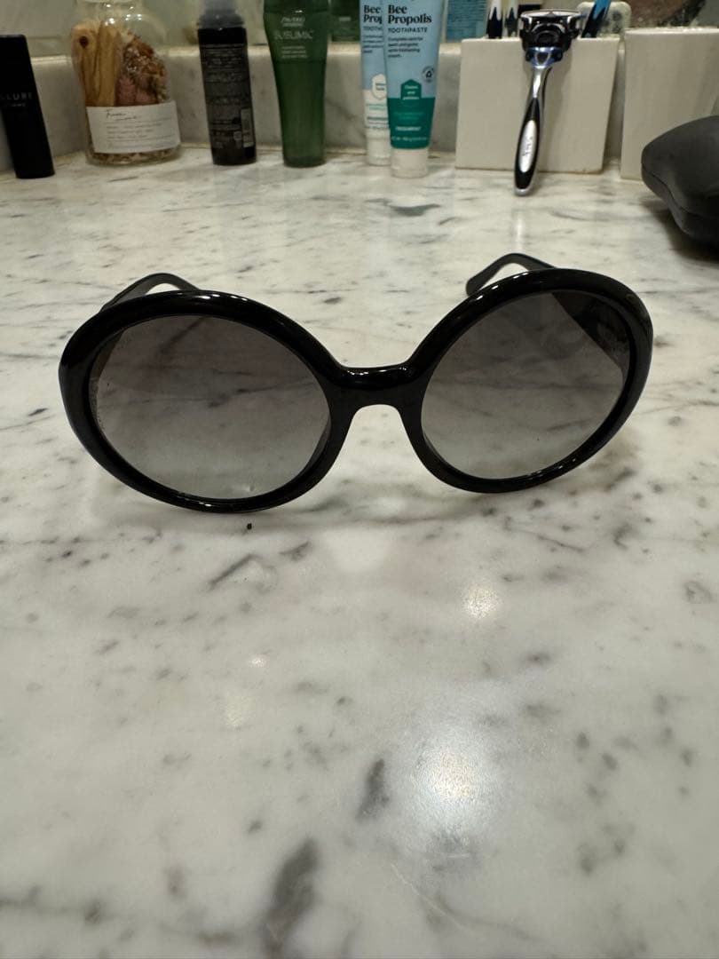 Chanel ラウンドフレーム サングラス ブラック