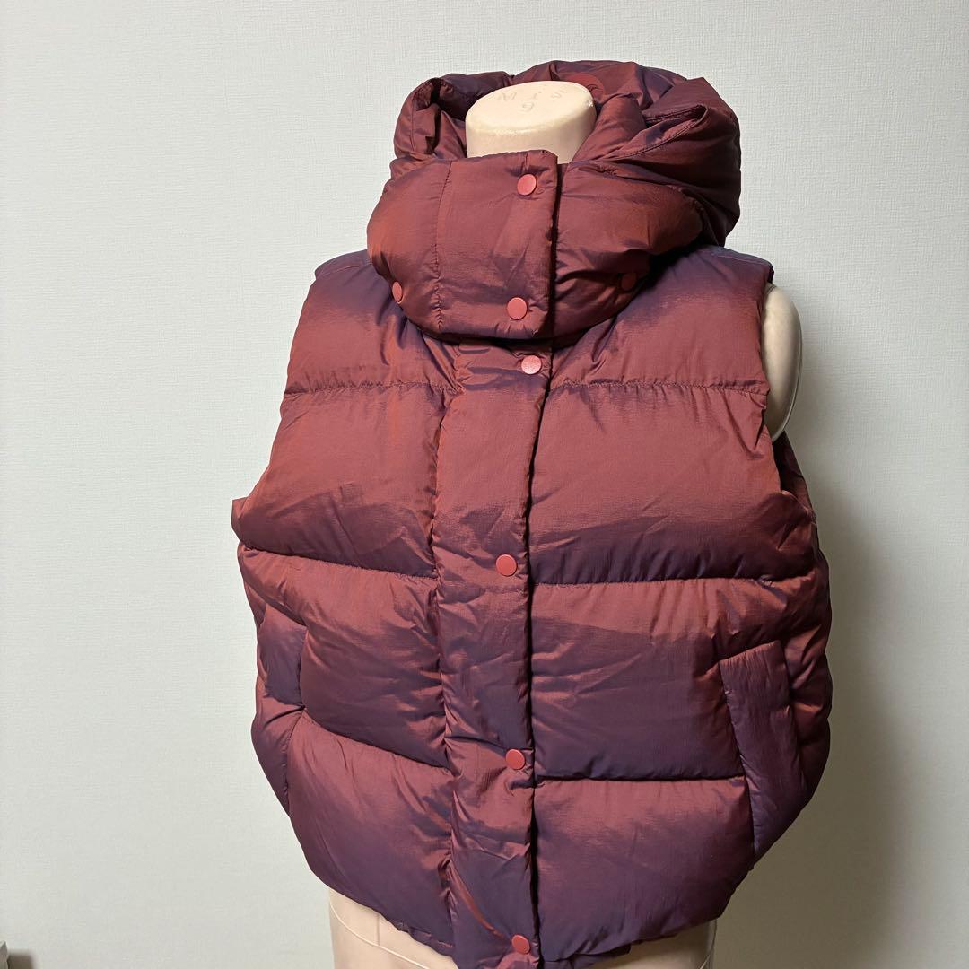 lululemon クロップド フード付き ダウンベスト 取り外し可