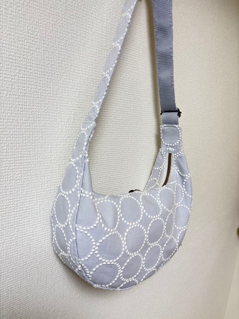 ハンドメイド♪ミナペルホネン　タンバリン（グレー）ハーフムーンバッグ