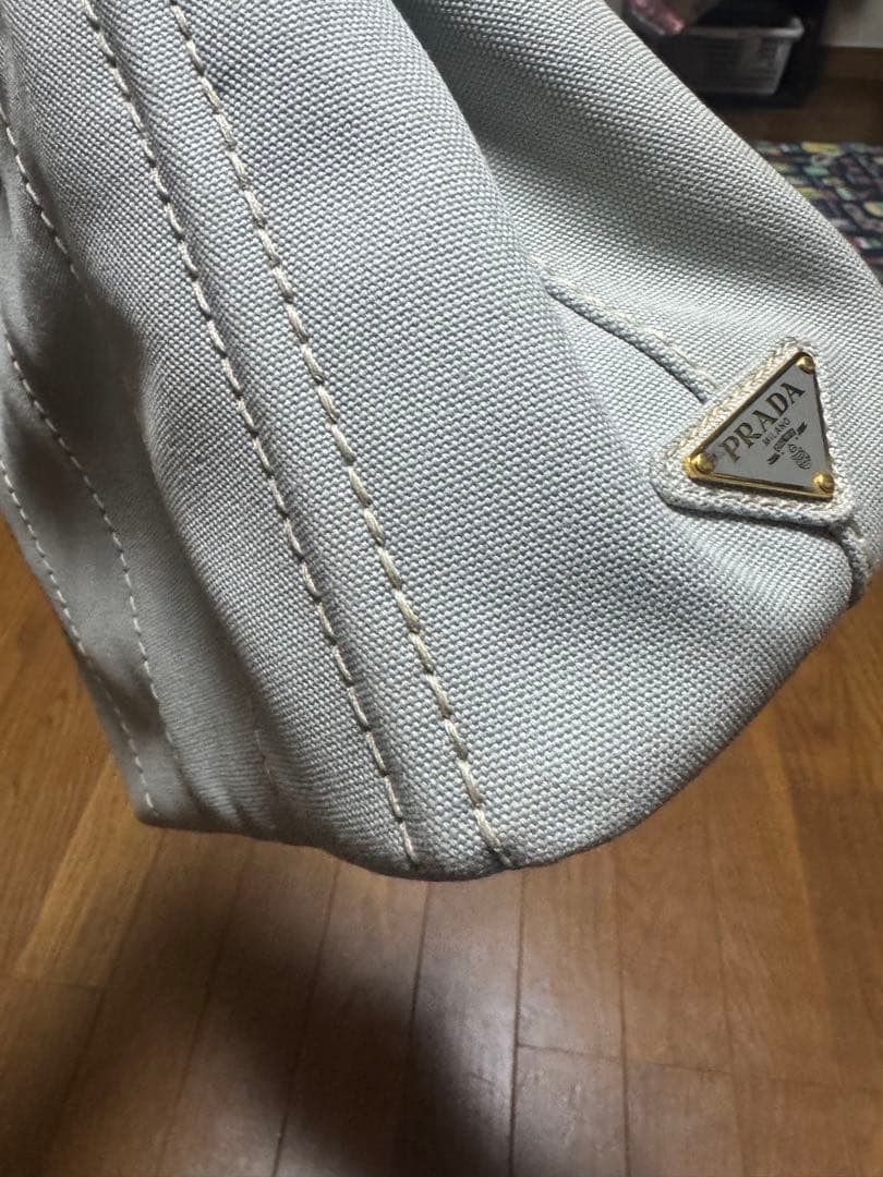 美品　PRADA カナパ　グレー キャンパスバッグ
