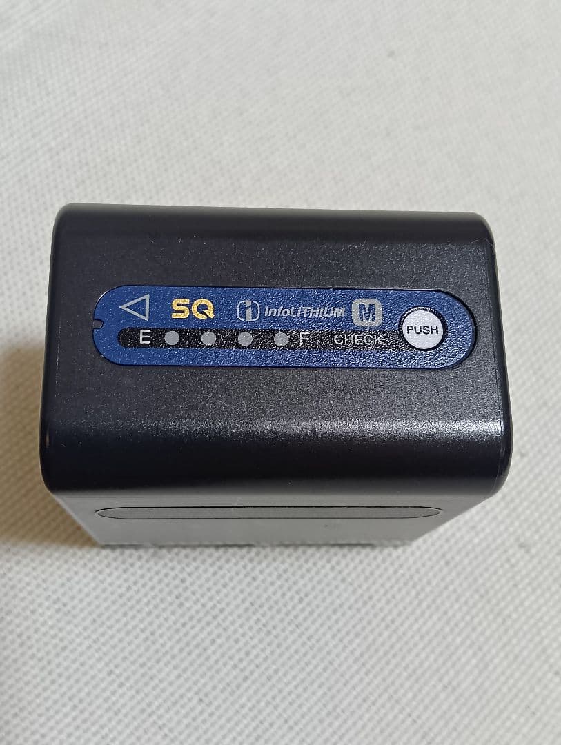 【動作確認済み】ソニー ビデオカメラ　SONY DCR-TRV30