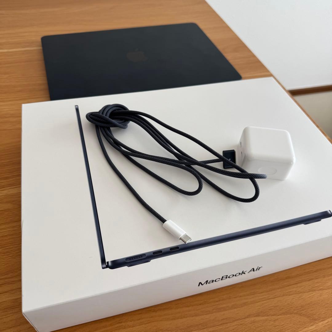 MacBook Air M3 13.6インチ /メモリ16GB /SSD 1TB