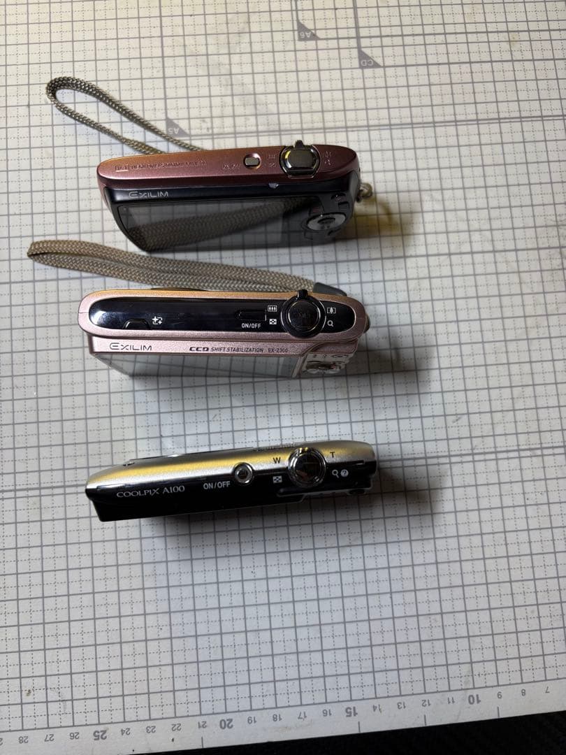 デジタルカメラ　3セット