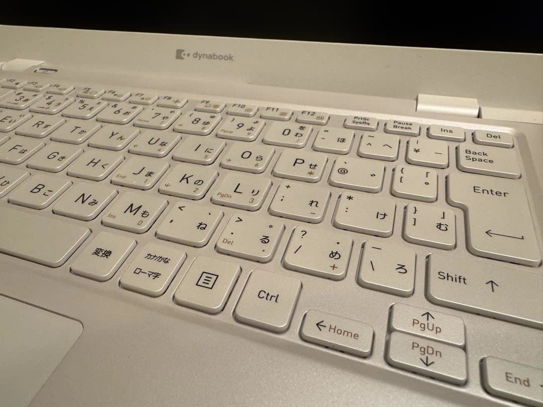 dynabook P4G6WWBE 第13世代i5/16GB/SSD512GB級