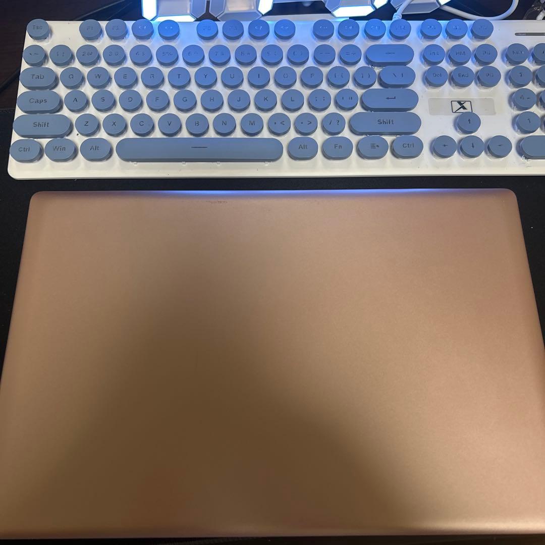 ゴールド ノートPC 日本語配列