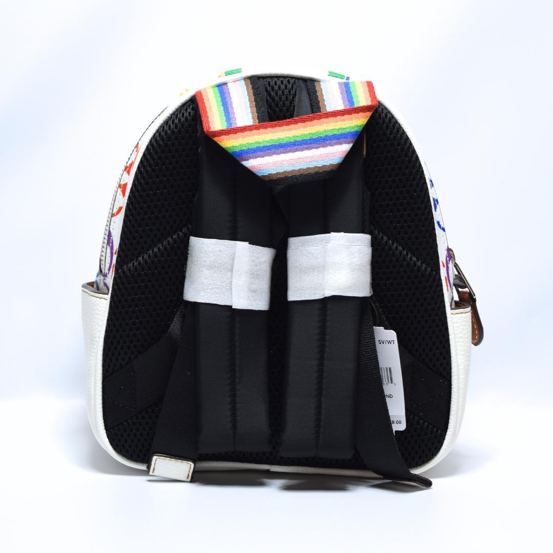 【新品未使用】COACH　コーチ　ミニリュック　レディース