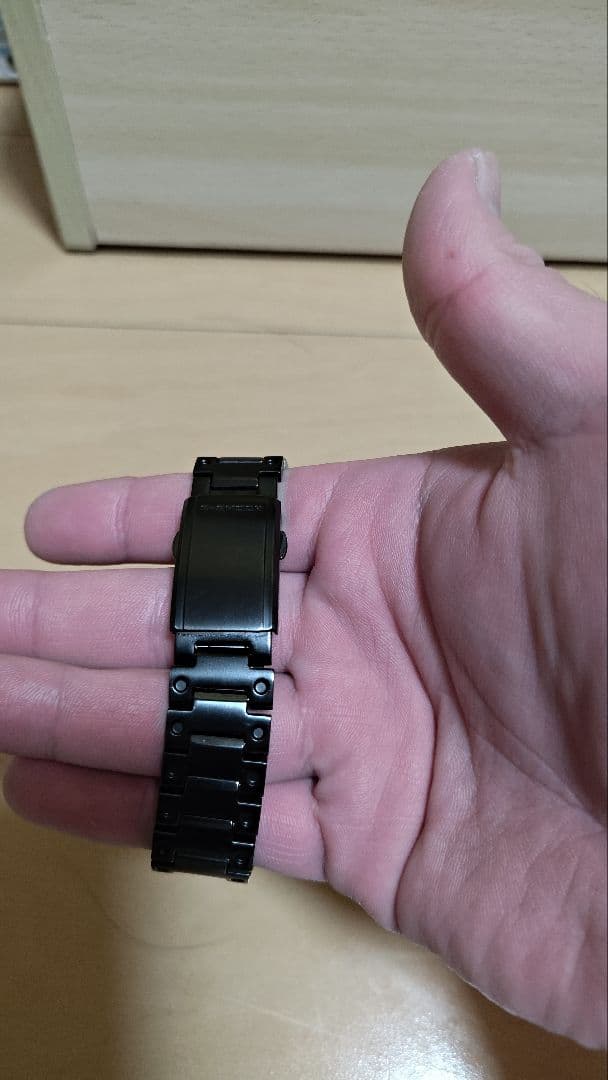 美品　GMW-B5000GD-1JF　ジーショック　G-SHOCK