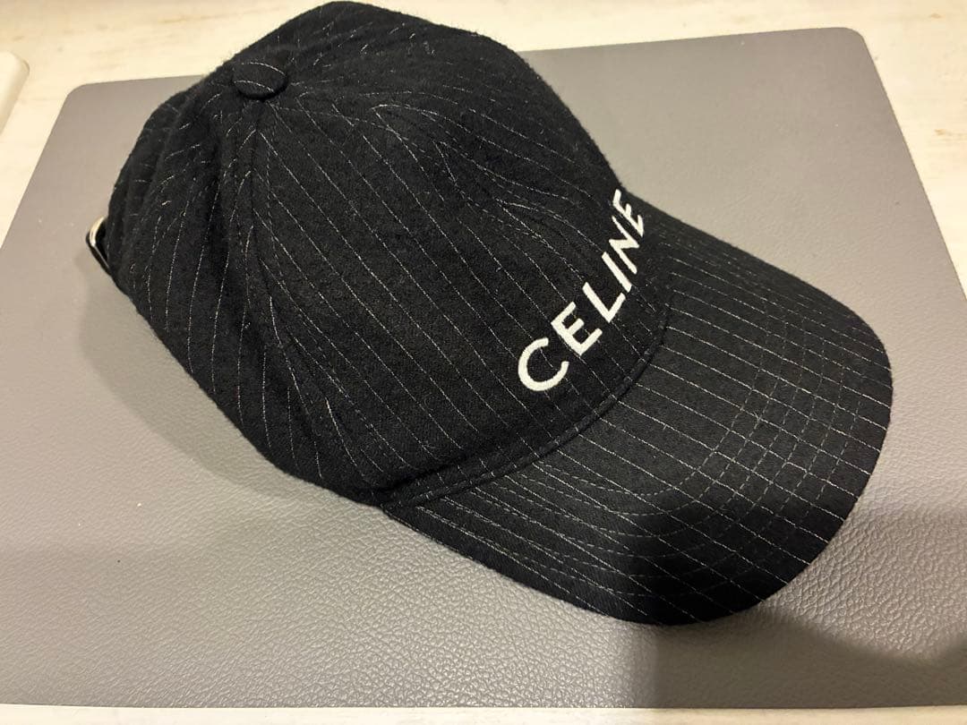 CELINE ストライプ ベースボールキャップ　週末限定割引‼️