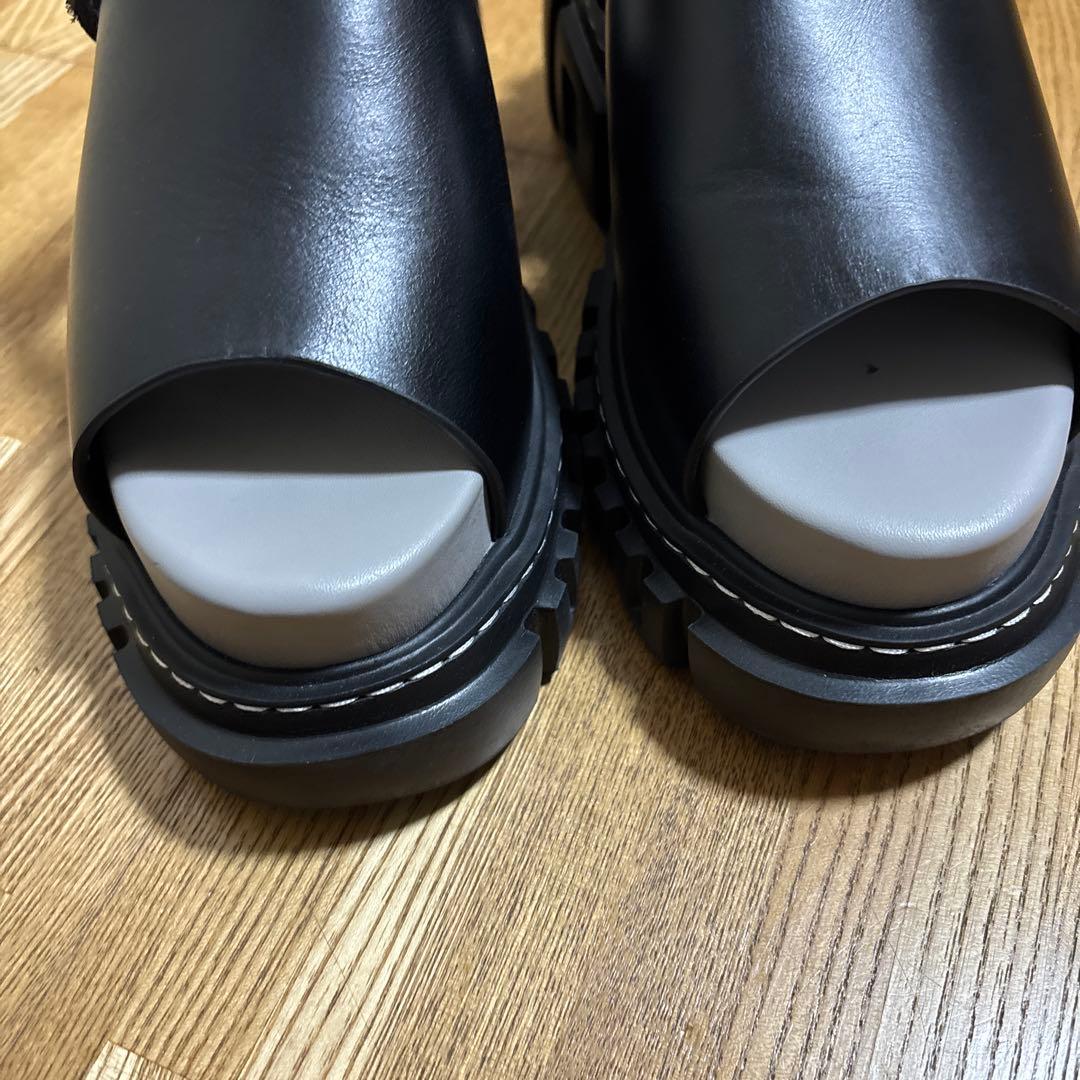 新品　UN3D.(アンスリード)ソールボリュームサンダル　38(24〜24.5)