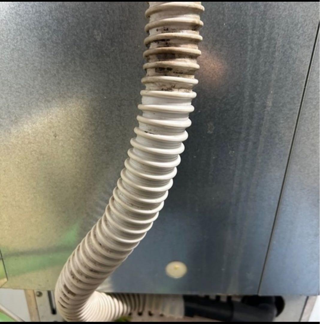 ✴︎週末限定値下げ価格✴︎【ホシザキ】2019年製 製氷機 キューブアイスメーカー