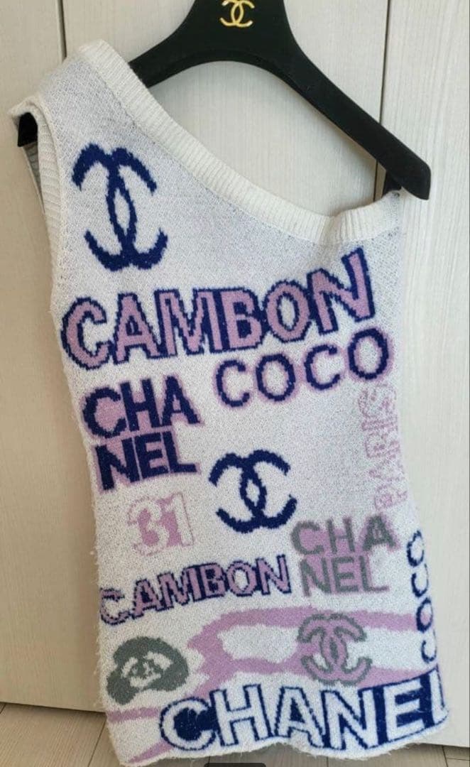 CHANELニット　ワンピース　カーディガン