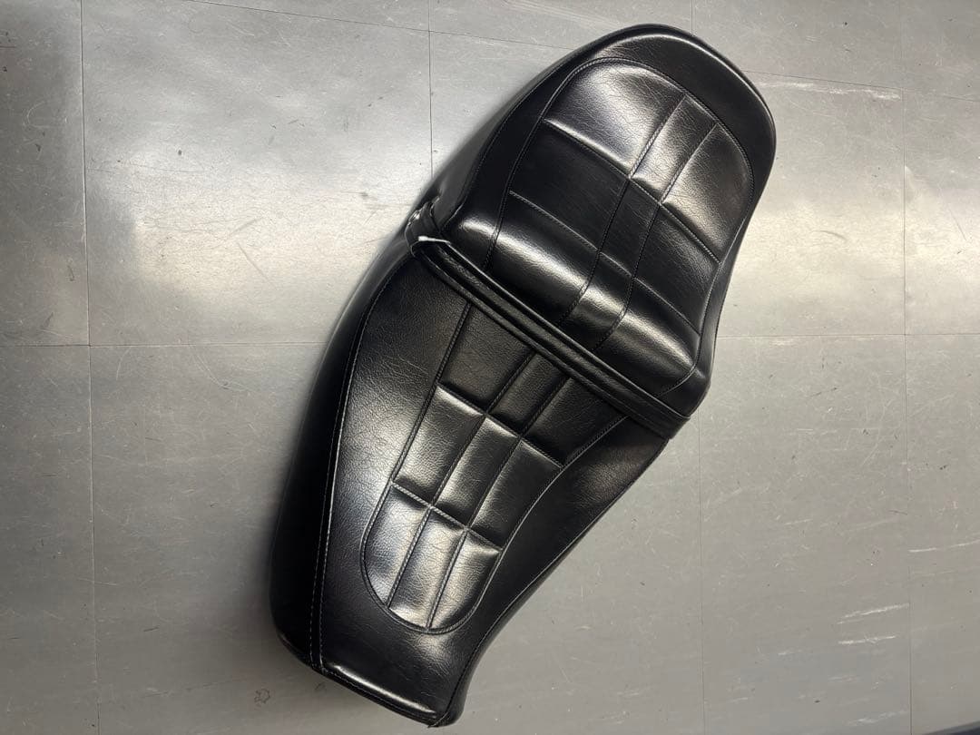 Z900RS ワンオフ カスタムシート 18〜24年