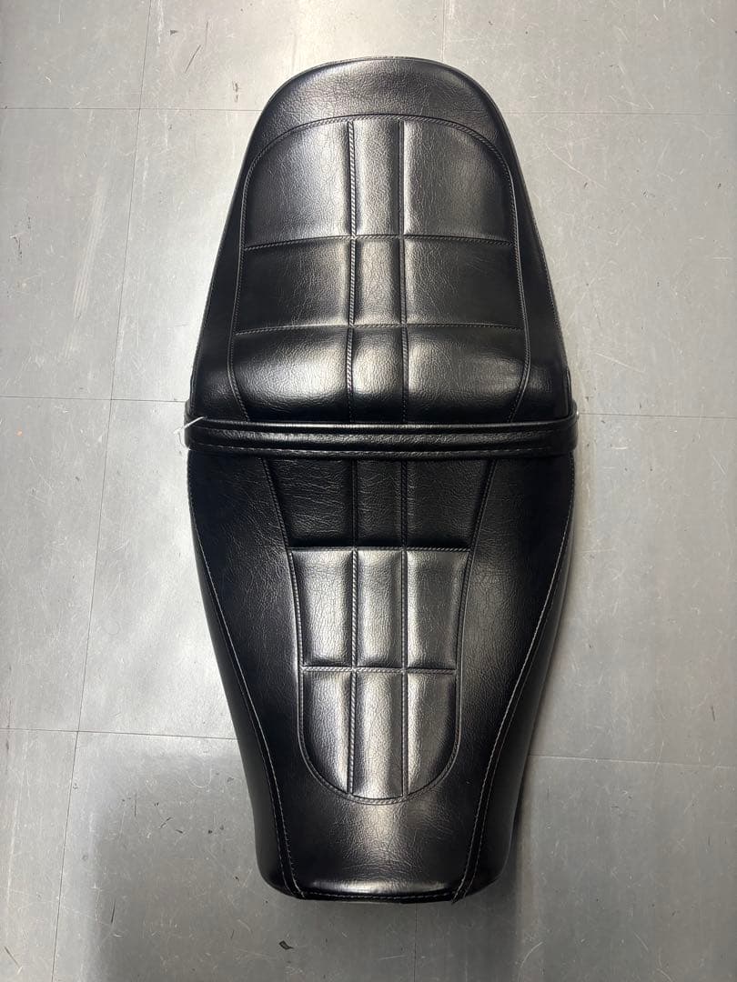 Z900RS ワンオフ カスタムシート 18〜24年