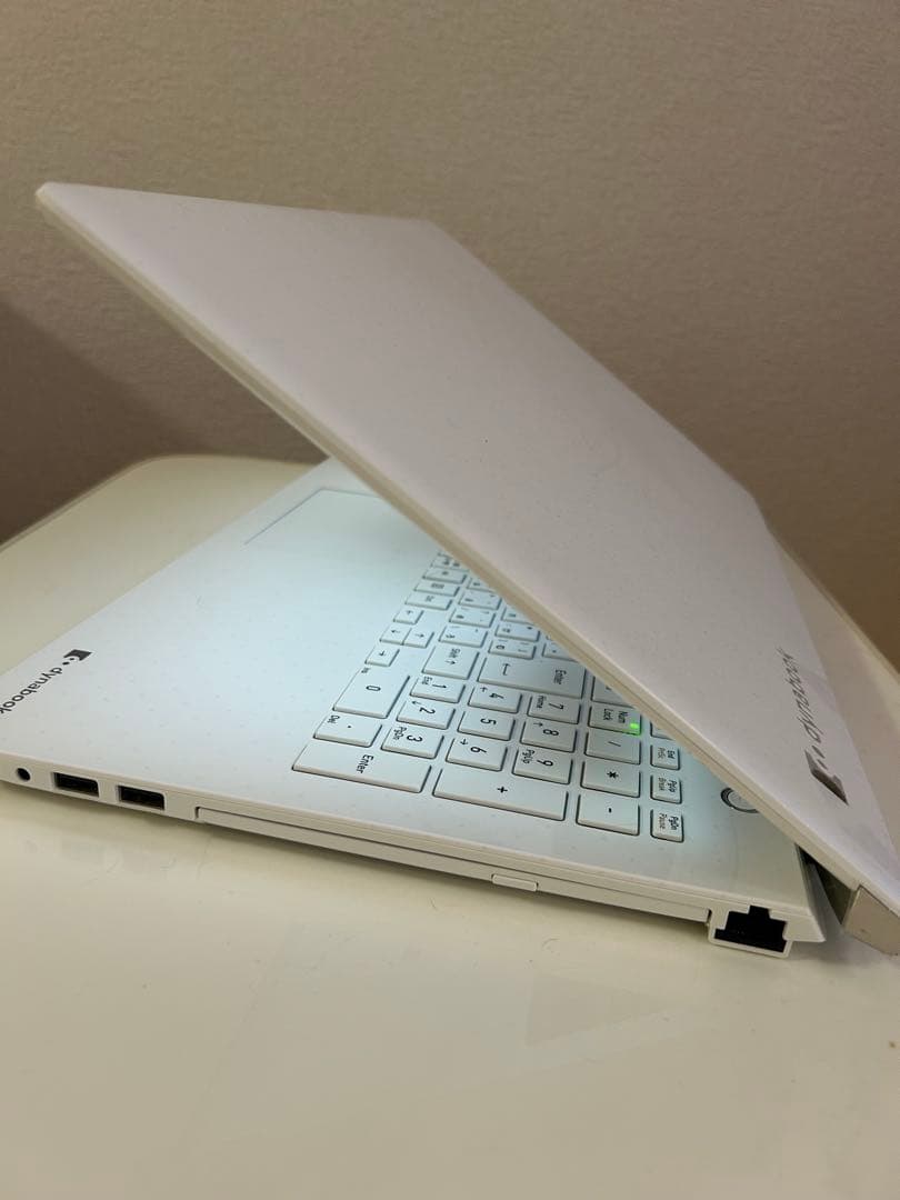 美品✨dynabook E4/M ノートパソコン／Celeron／メモリ4GB