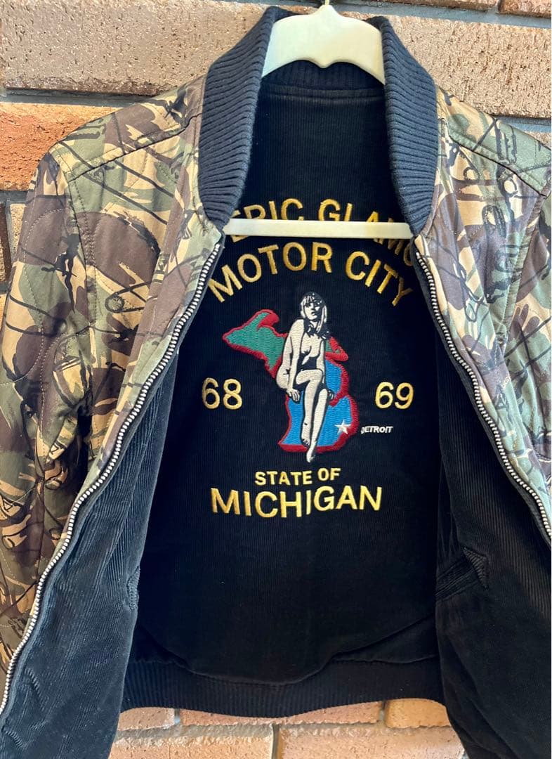 【希少・最終値下げ‼︎】ヒステリックグラマー　リバーシブル刺繍スタジャン