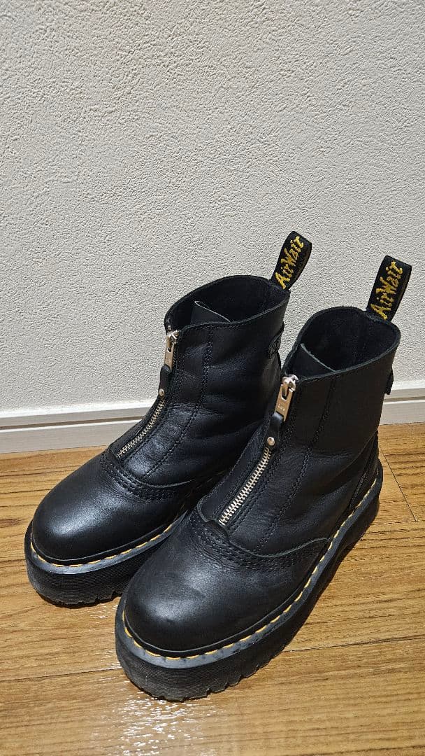 Dr. Martens ブラック 厚底ブーツ　箱無し