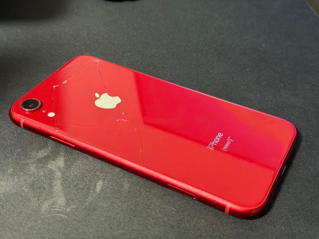 iPhone xr 赤 本体 背面ひび割れあり ジャンク