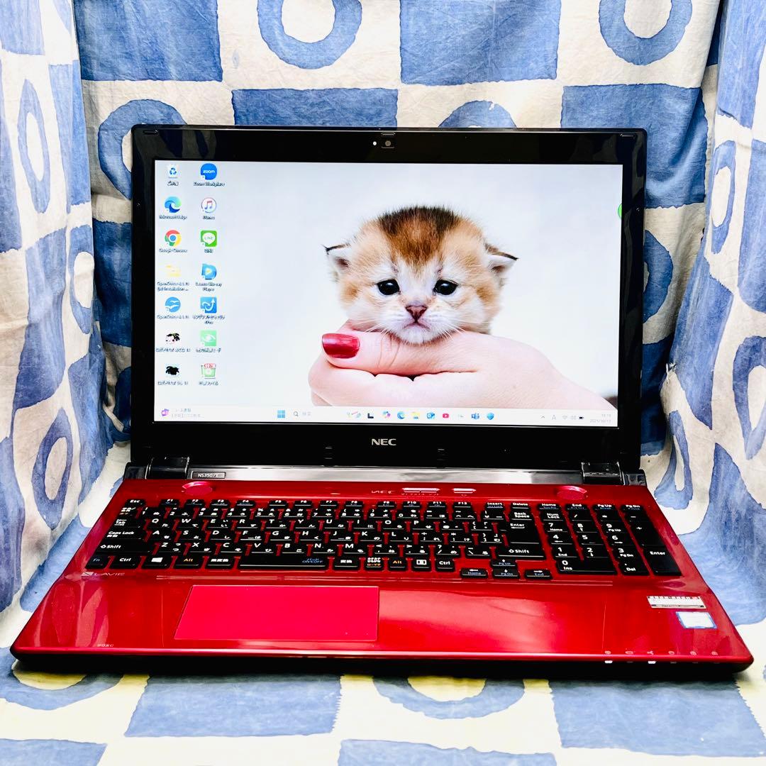 綺麗ブルーレイ☆快適SSD☆大人気赤ノートパソコン♪カメラ付！Windows11