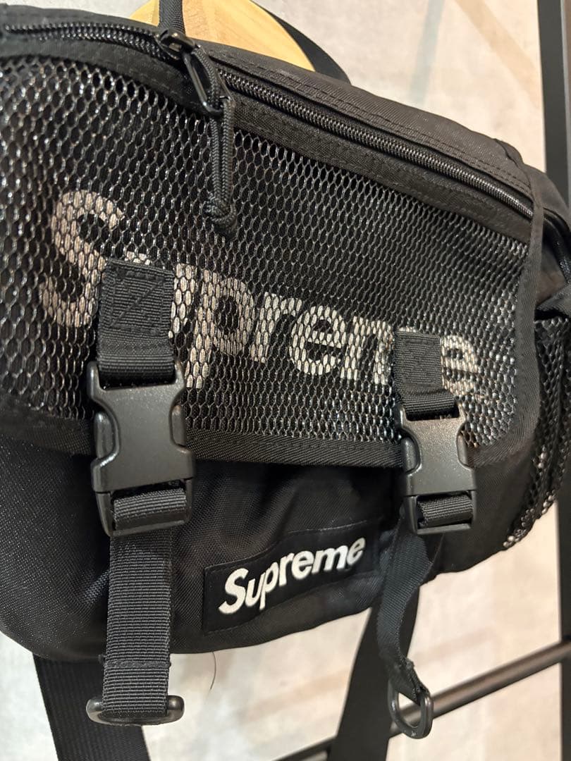 交渉可【2020ss】Supreme メッシュ ボディバッグ