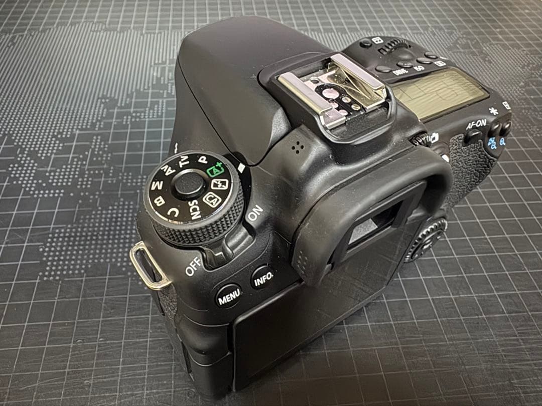 さっちゃん様【美品】Canon EOS 70D ボディWi-Fi機能付