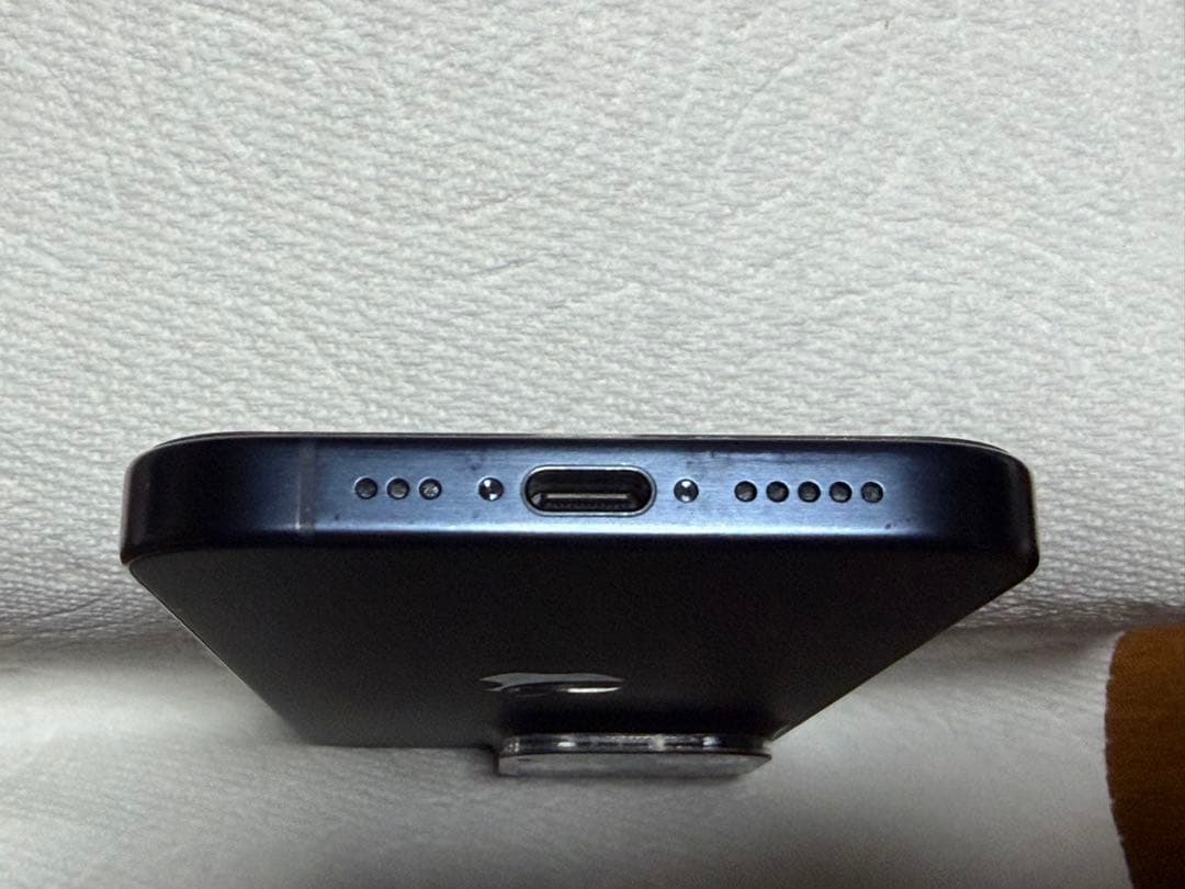 Apple iPhone 15 Pro ブルーチタニウム　256GB