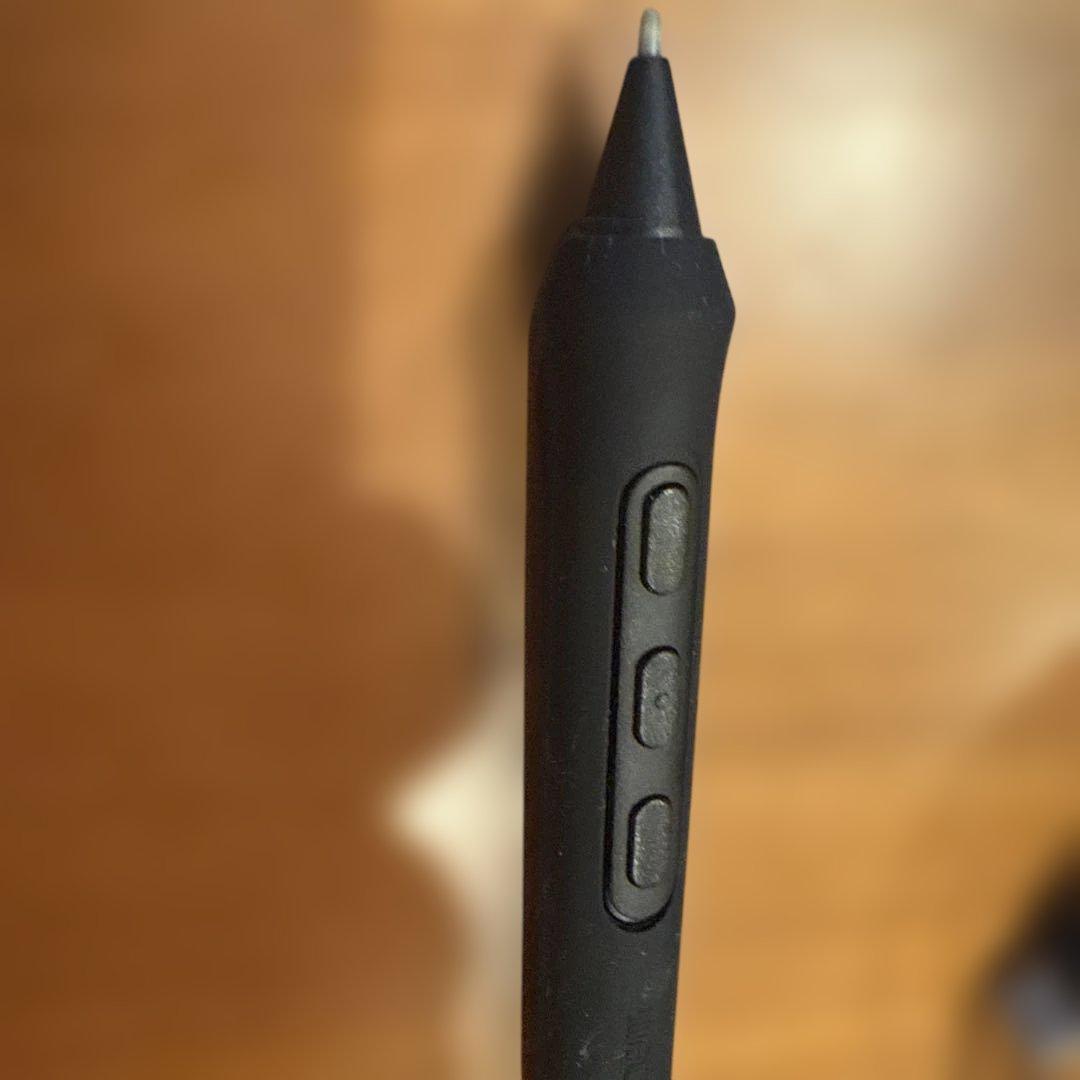 液タブ・ペンタブ Wacom Intuos Pro