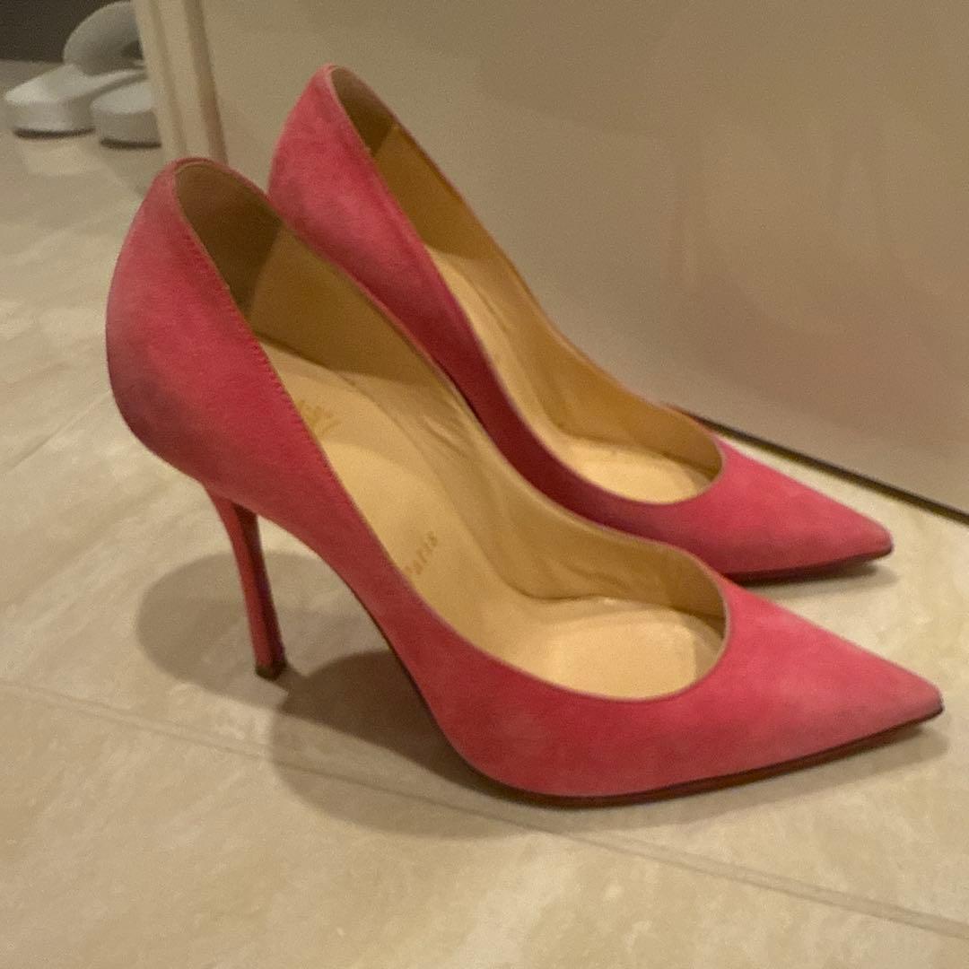 ルブタン　ピンク スエード ポインテッドトゥ ハイヒール