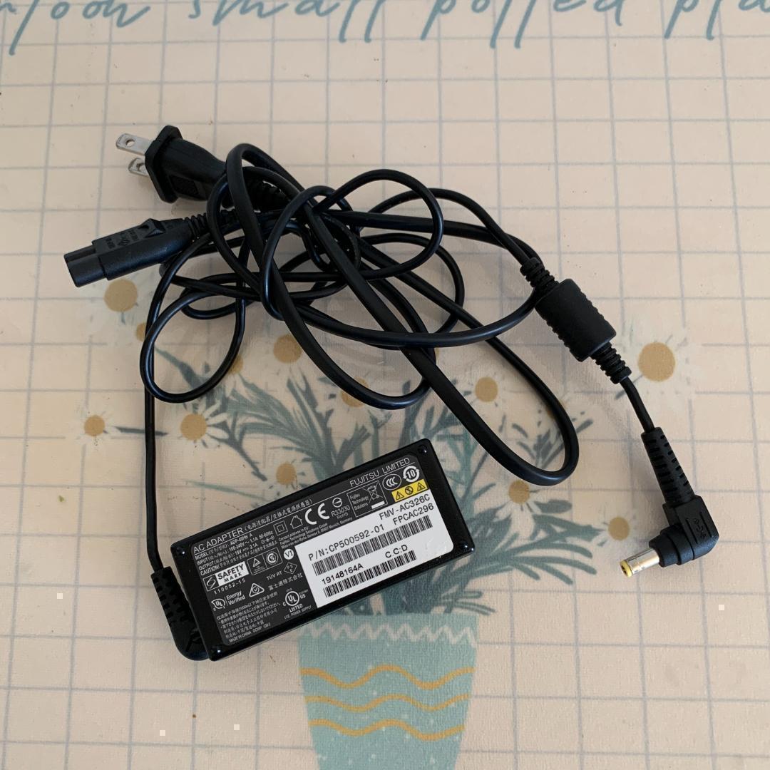 F08A【超軽量】富士通 フルHD/i5第7世代/8GB/SSD128GB e