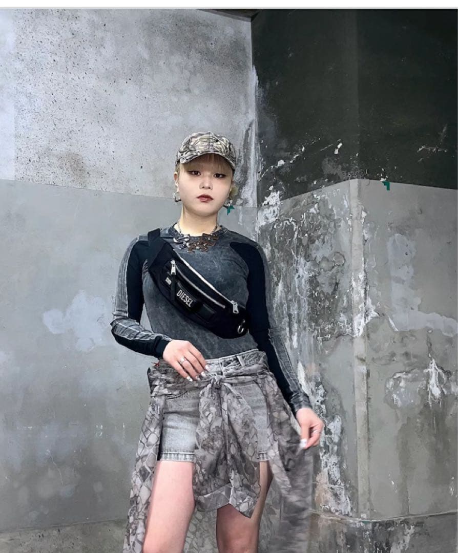 あ*く様 ディーゼル　ウエストポーチ LOGOS BELT BAG ユニセックス