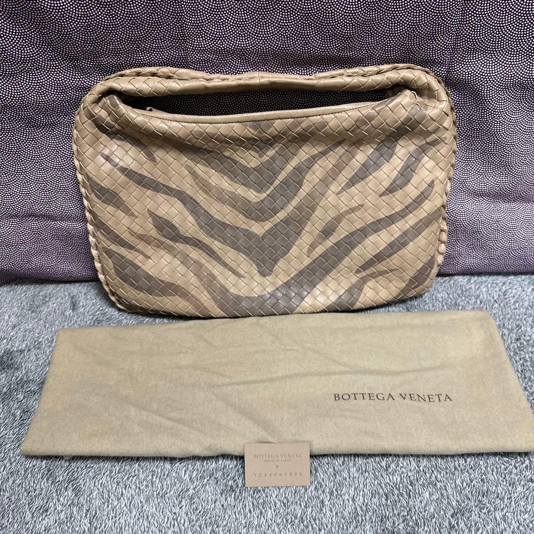 新品未使用 BOTTEGA VENETA バッグ