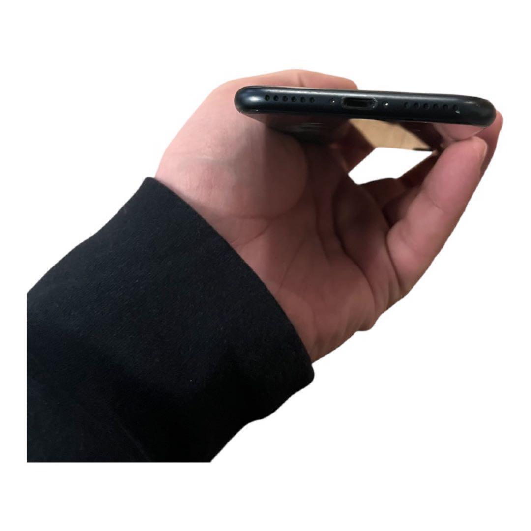 【ジャンク・水没品】iPhone SE 第3世代64GB SIMフリー電源入らず