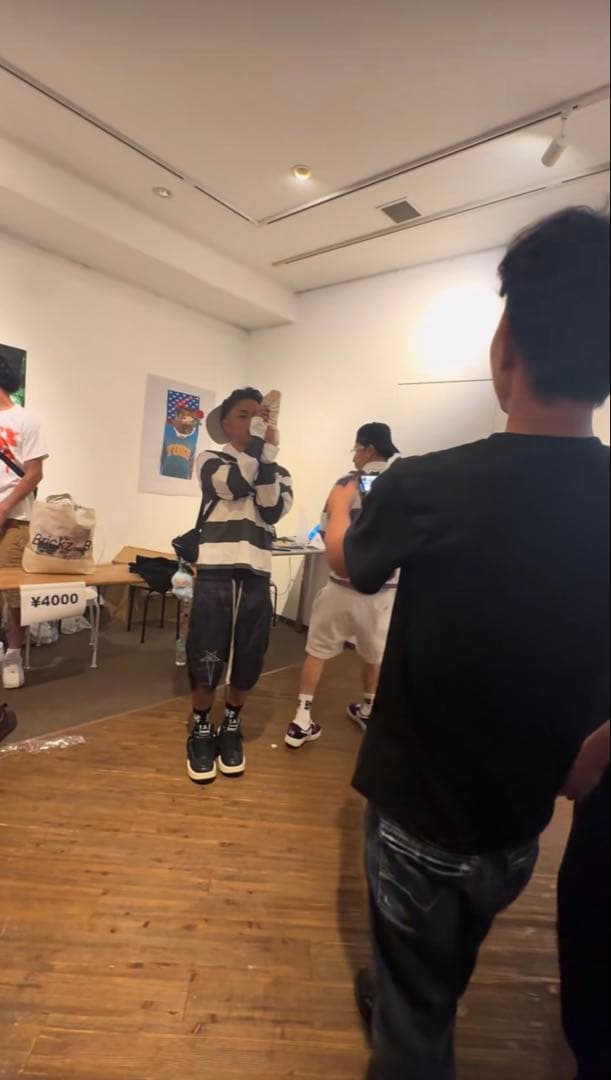 Brrrsos着用 Rick Owens DRKSHDW converse