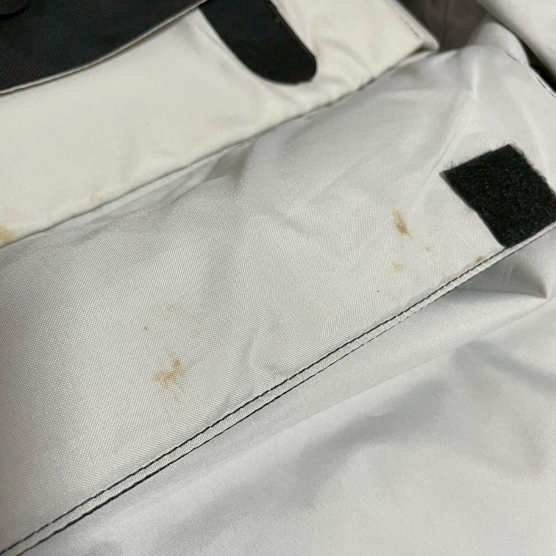 Patagonia　パタゴニア　メッセンジャーバッグ　ブラック　A4可　y2k