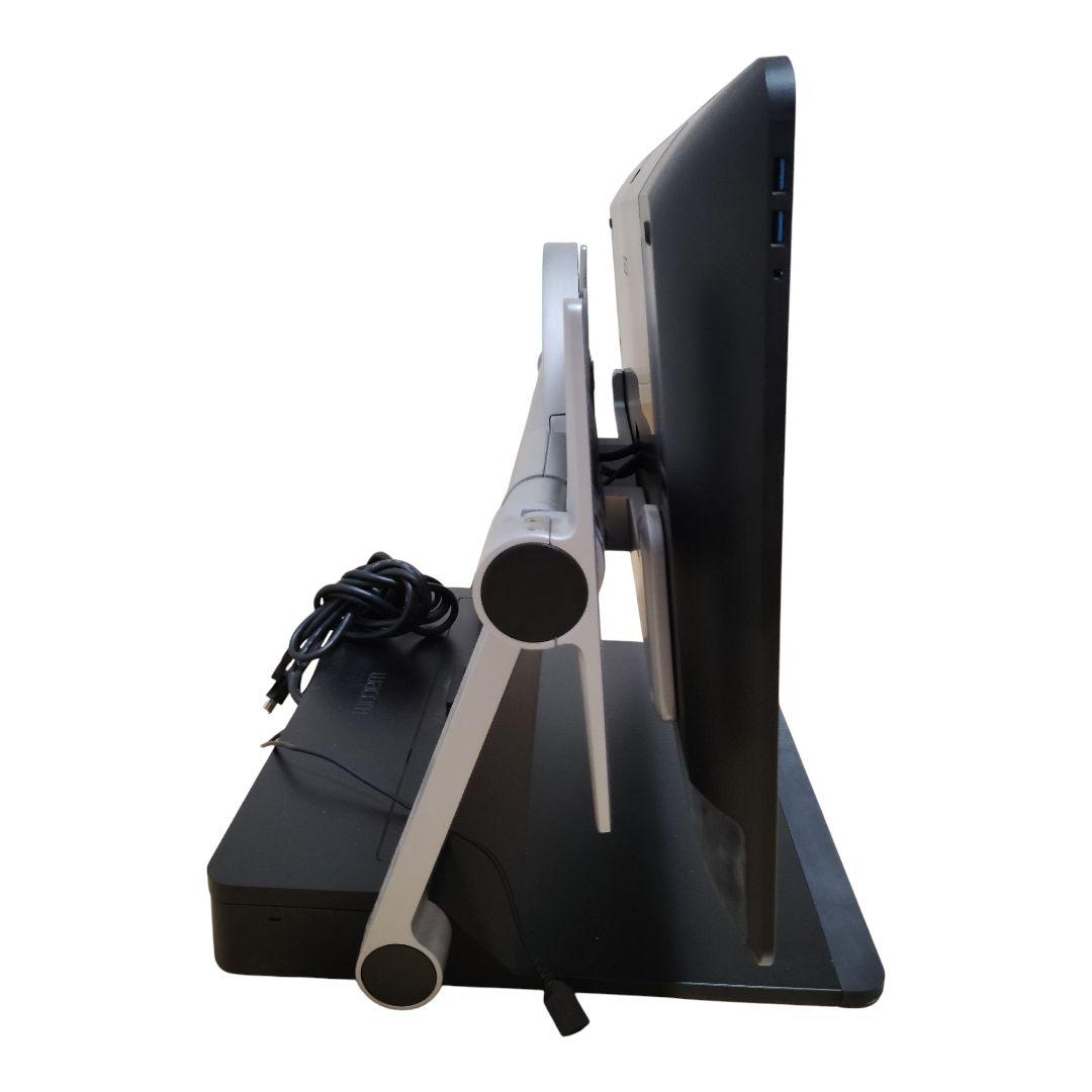 Wacom Cintiq Pro 24 液晶ペンタブレット本体 スタンドセット