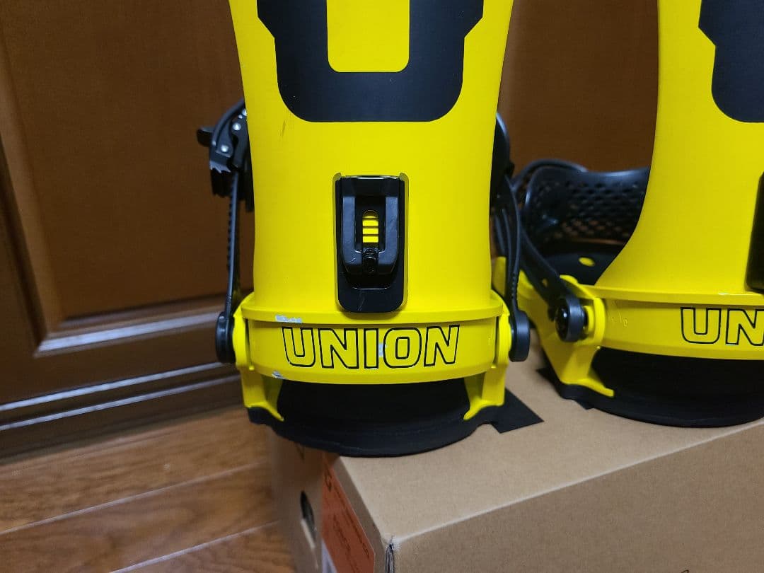 union force Sサイズ　ビンディング