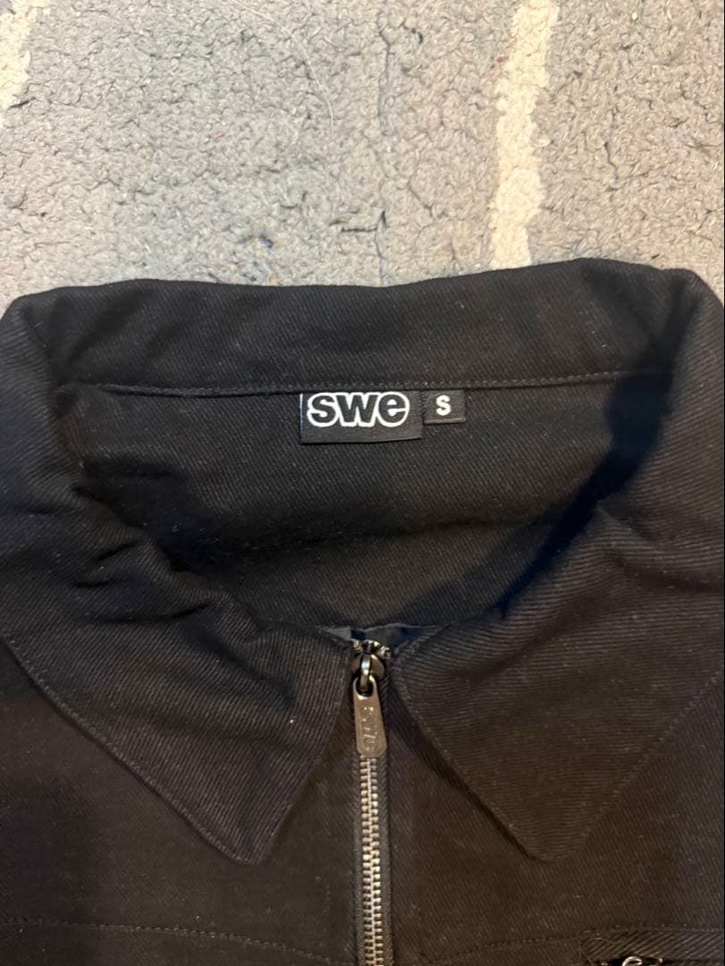 SWE ブラックジャケット