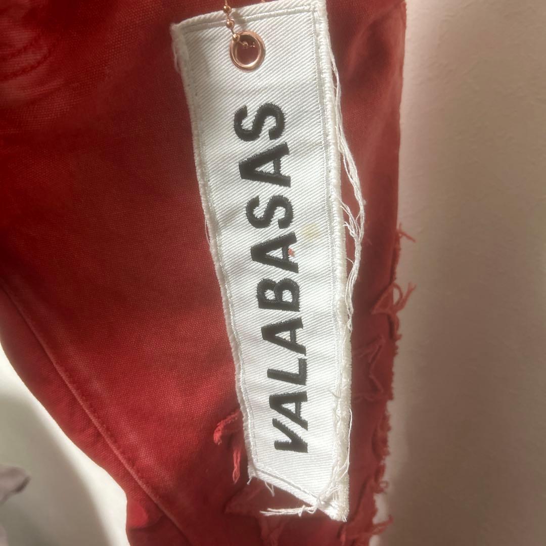 VALABASAS レッド スリムフィット デニム